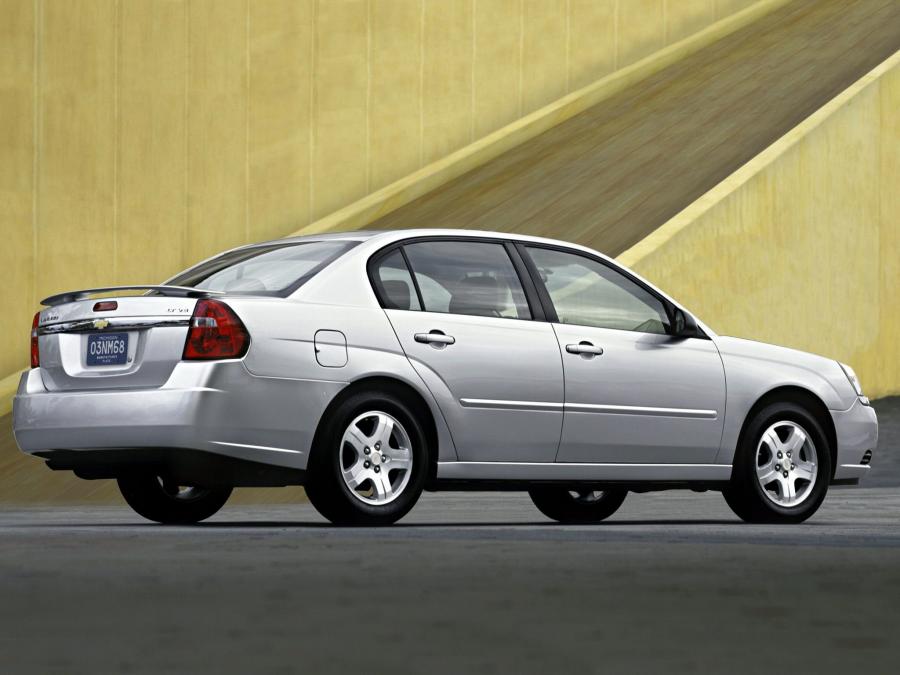  Chevrolet Malibu 2004 года  (фото 6 из 72)